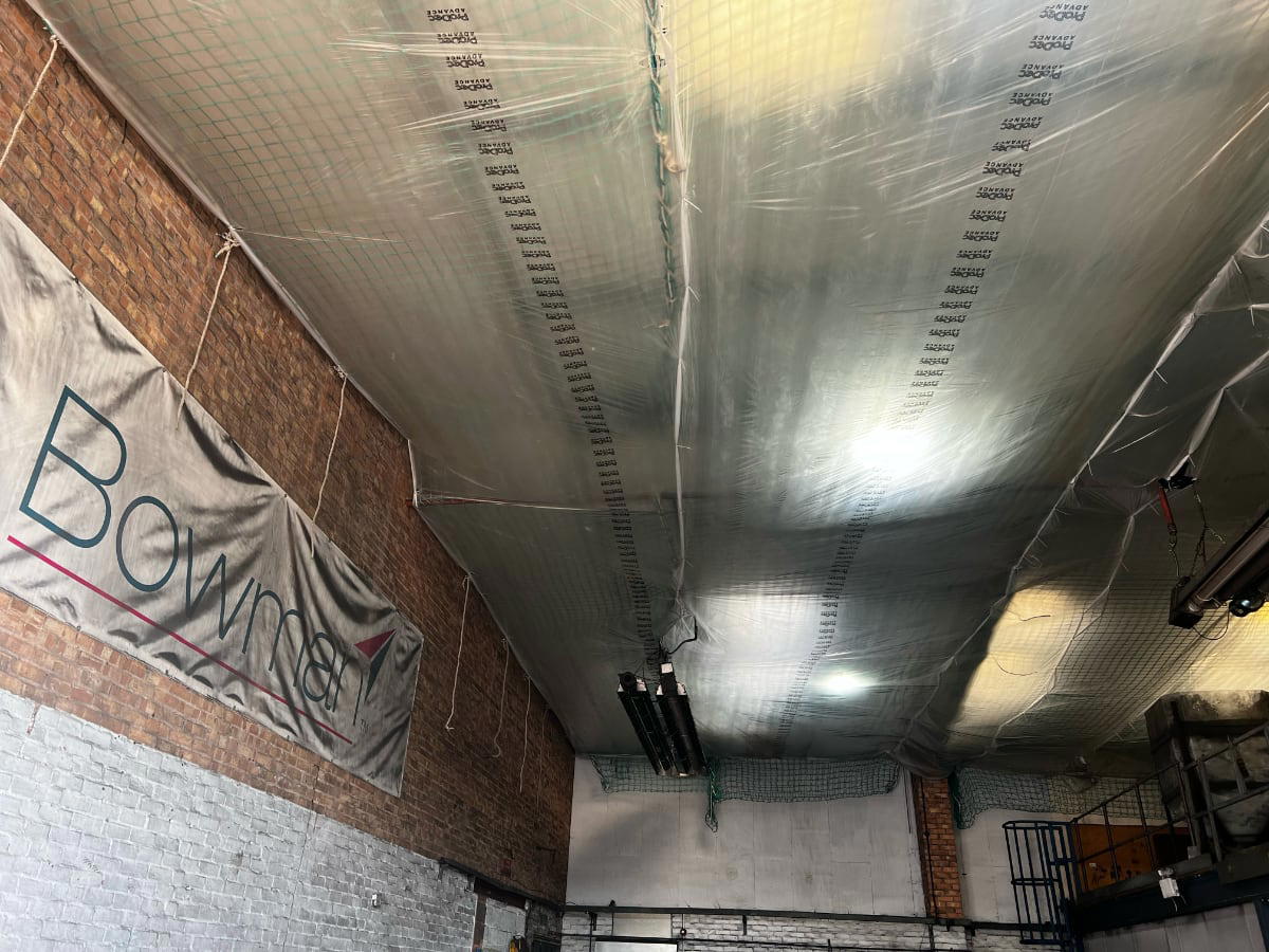 Under Netting Inside Image